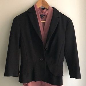 Femme de Carrière blazer - work & casual wear - 3/4 sleeves, slight peplum waist